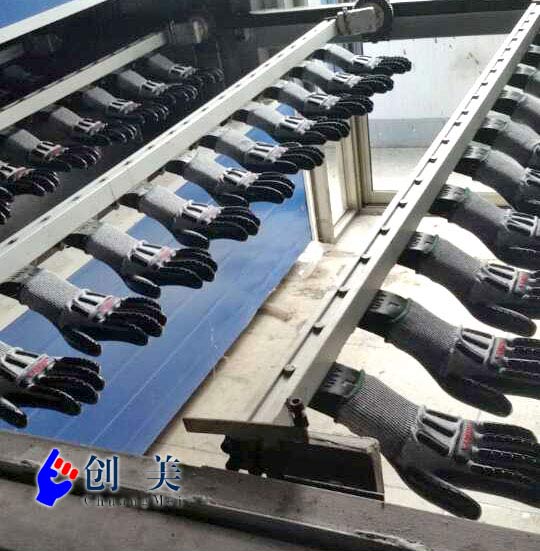 創美浸膠手套機設備創新研發 提高橡膠手套質量